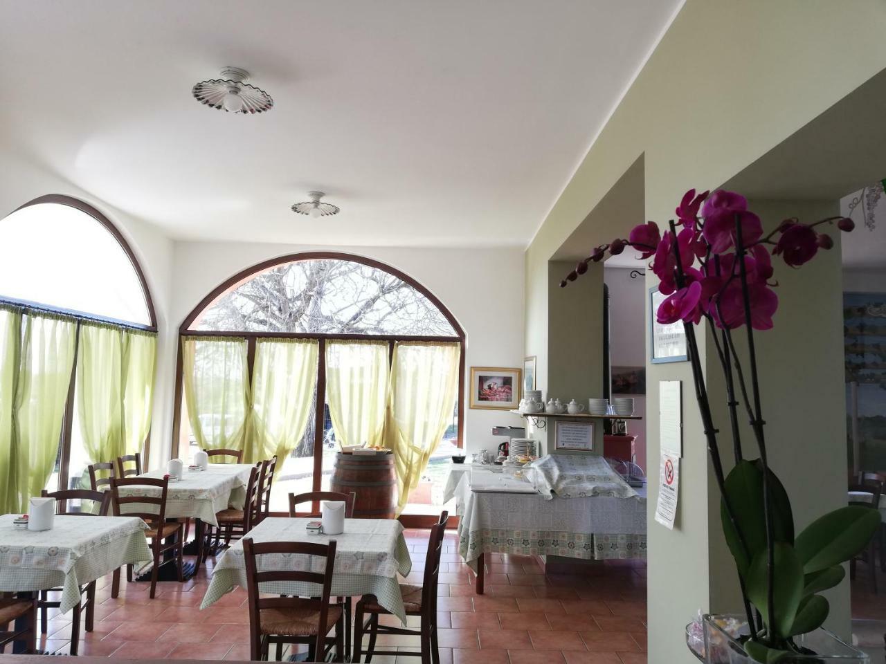 Agriturismo La Vigna 콜라 외부 사진